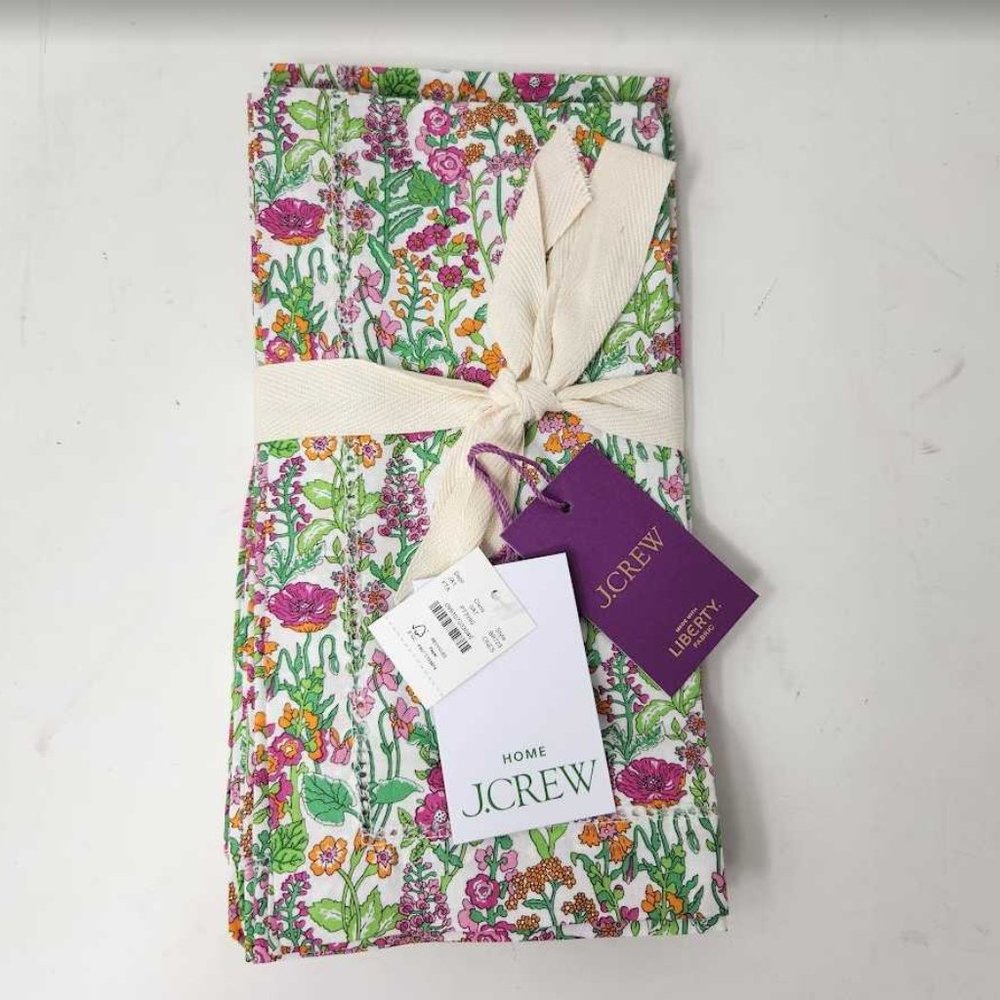 New set of 4 cloth napkins in J Crew x Liberty floral fabric Fuchsia Tangerine